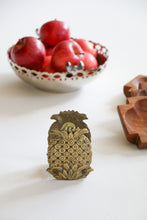 Load image into Gallery viewer, Brass Pineapple Napkin Holder
