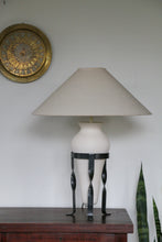 Load image into Gallery viewer, Pair of Vintage Table Lamps
