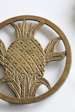 Load image into Gallery viewer, Pineapple Brass Trivet
