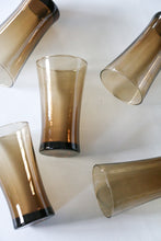 Load image into Gallery viewer, Set of Six Vintage Anchor Hocking Drinking Water Glasses
