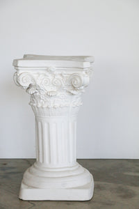 Vintage Neoclassical - Style Column
Plaster Pedestal / Side Table