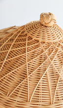 Load image into Gallery viewer, Woven Basket with Lid
