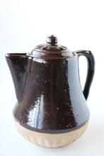 Load image into Gallery viewer, Handmade Ceramic Tea Pot
