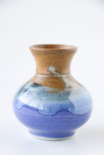 Load image into Gallery viewer, Handmade Ceramic Glazed Vase
