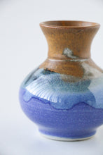 Load image into Gallery viewer, Handmade Ceramic Glazed Vase
