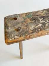 Load image into Gallery viewer, Antique Splayed Leg Artist Step Stool
