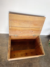 Load image into Gallery viewer, Primitive Pine Chest
