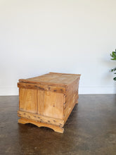 Load image into Gallery viewer, Primitive Pine Chest
