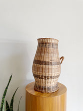 Load image into Gallery viewer, Large Woven Vase
