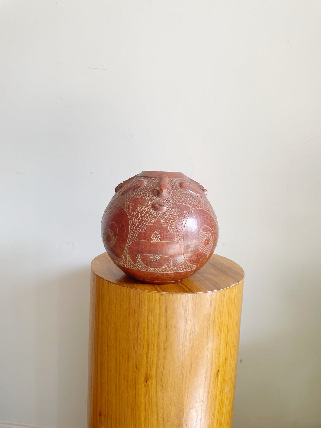 Vintage Marajoara Terra Cotta Amazon Brazil Red Clay Face Pottery Pot Vase 