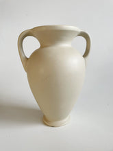 Load image into Gallery viewer, Heagar Ceramic  Vase
