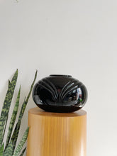 Load image into Gallery viewer, Vintage Royal Haeger Vase 4364
