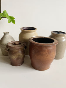 Potter Jar / Vase