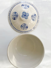 Load image into Gallery viewer, Ceramic Crane Motif Lidded Bowl
